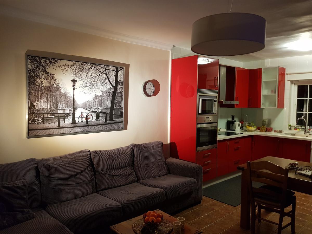 Villa - Zeezicht, Zwembad Нерха Екстериор снимка